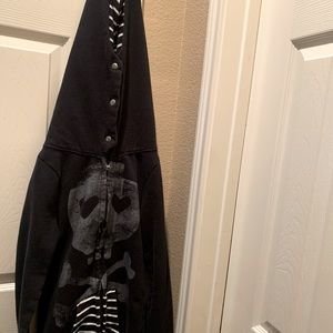 listing-status-banner